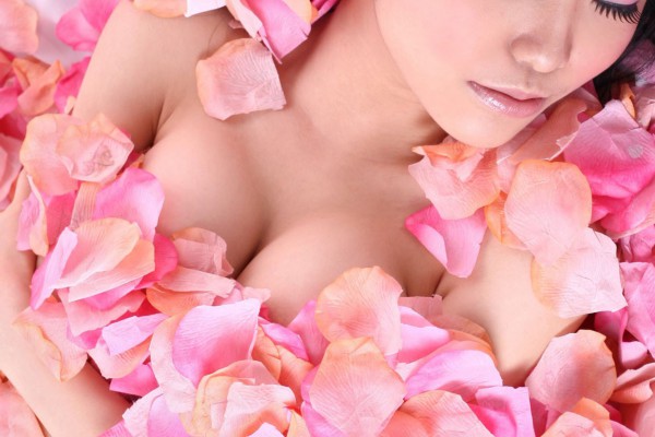 “武汉美术馆里，茶香四溢的静谧时光”